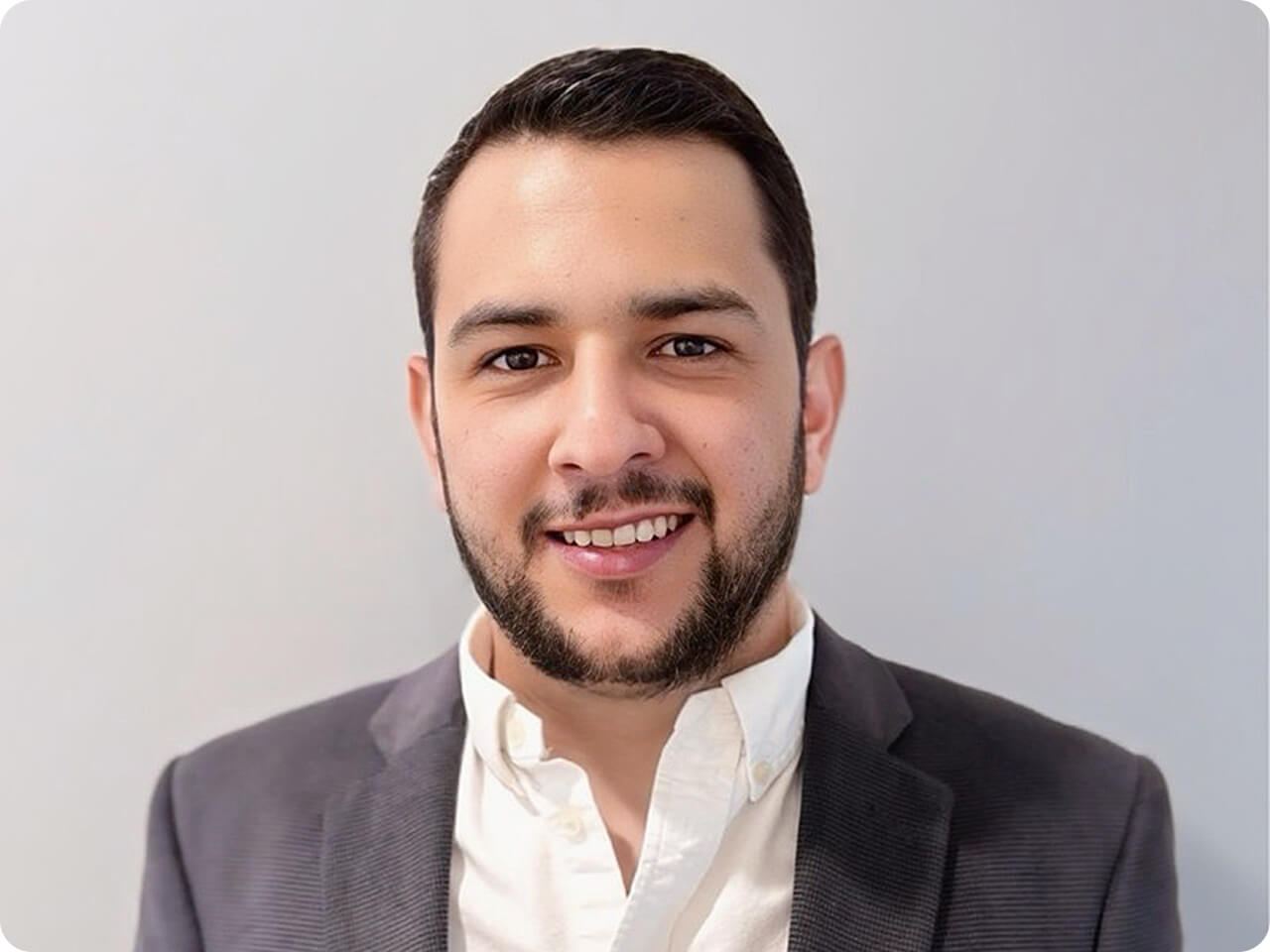 Roberto Tovar from Sears Seating